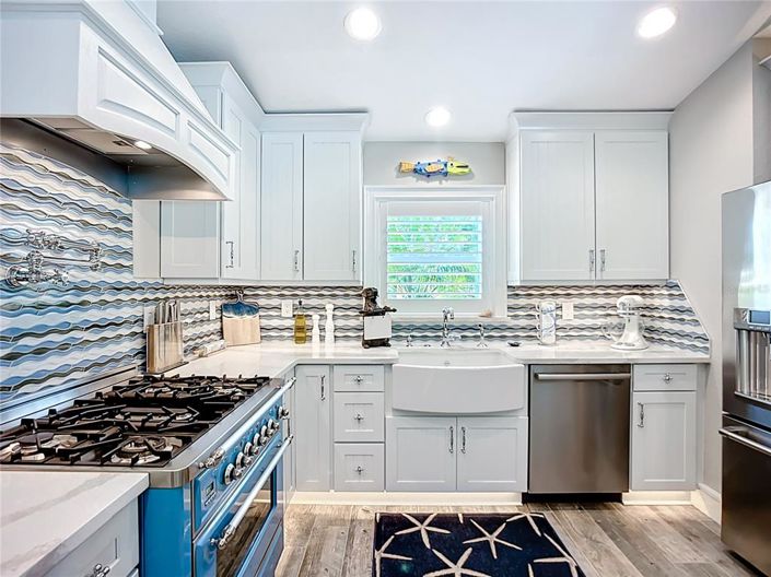 Image No.37-3 Bed Property for sale