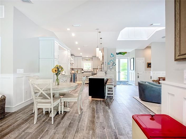 Image No.43-3 Bed Property for sale