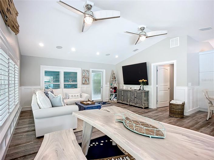 Image No.45-3 Bed Property for sale