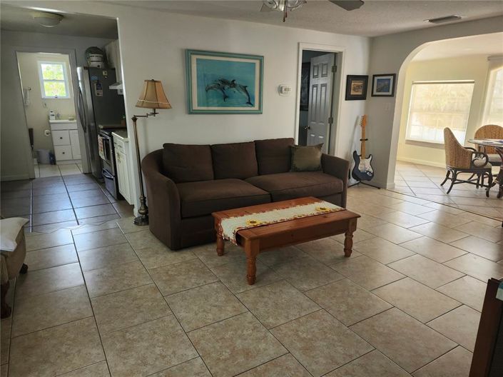 Image No.5-3 Bed Property for sale