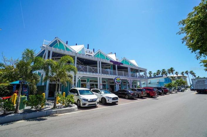 Image No.45-4 Bed Property for sale