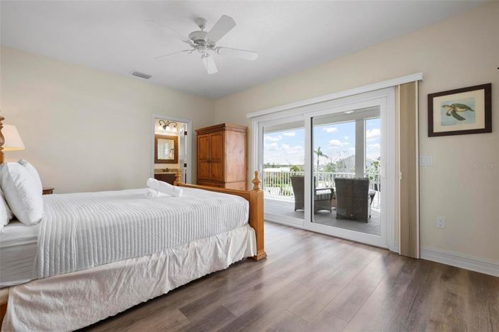 Image No.24-3 Bed Property for sale