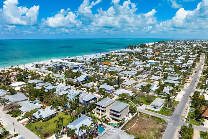 Image No.58-3 Bed Property for sale