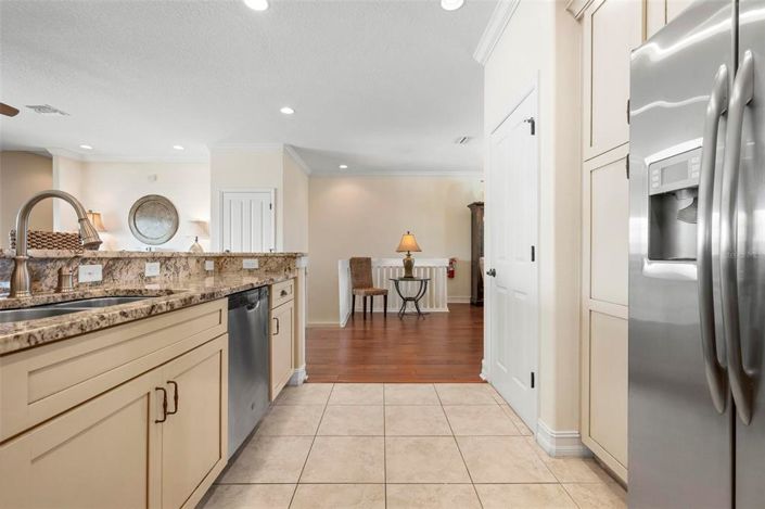 Image No.9-3 Bed Property for sale