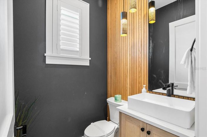 Image No.17-4 Bed Property for sale