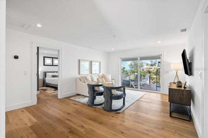 Image No.21-4 Bed Property for sale