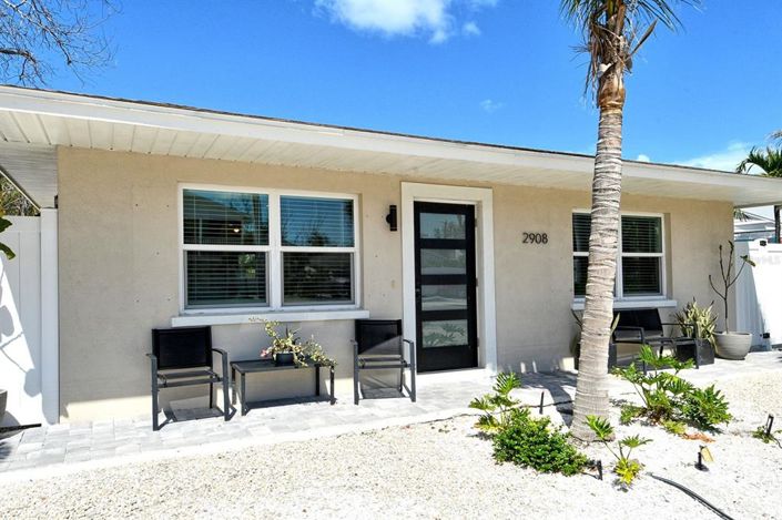 Image No.1-3 Bed Property for sale
