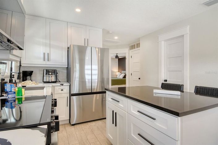 Image No.11-3 Bed Property for sale