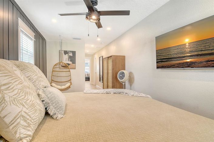 Image No.15-3 Bed Property for sale