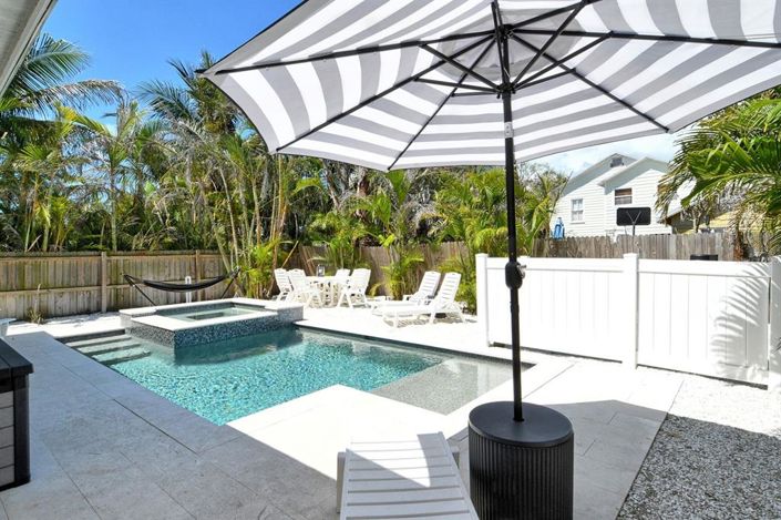 Image No.2-3 Bed Property for sale