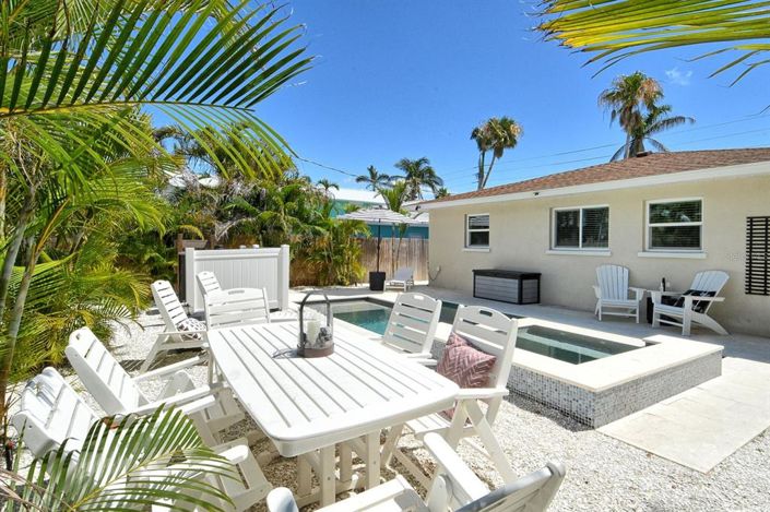 Image No.25-3 Bed Property for sale