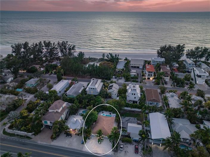 Image No.27-3 Bed Property for sale