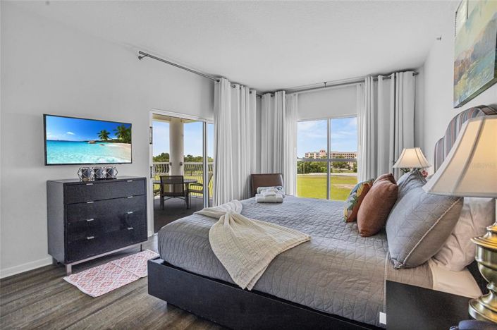 Image No.18-2 Bed Property for sale