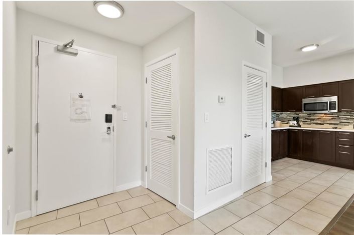 Image No.7-2 Bed Property for sale