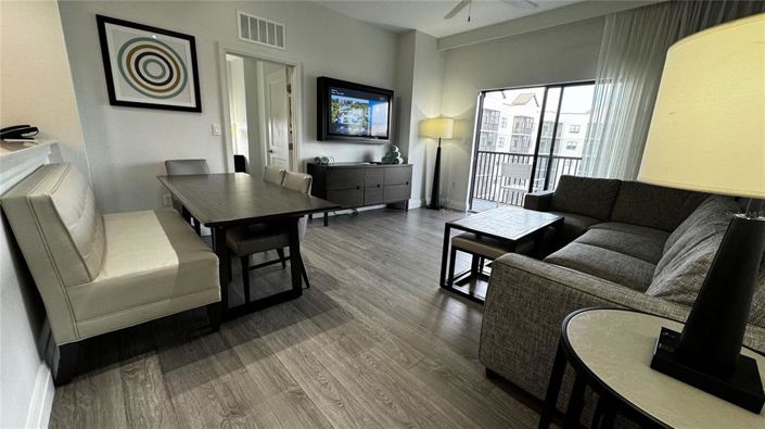 Image No.6-3 Bed Property for sale