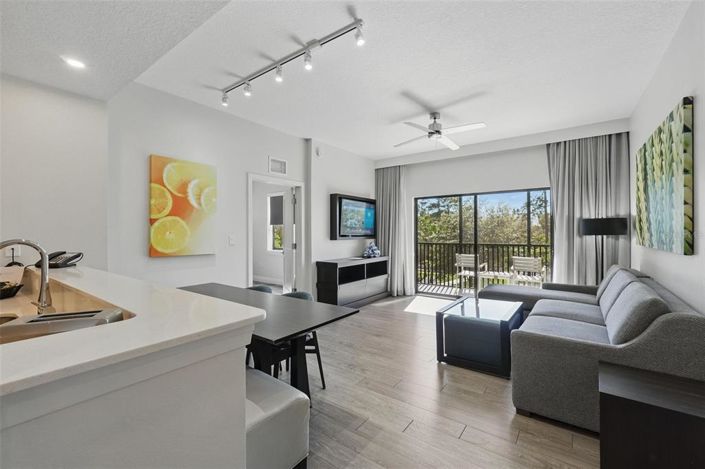 Image No.10-2 Bed Property for sale