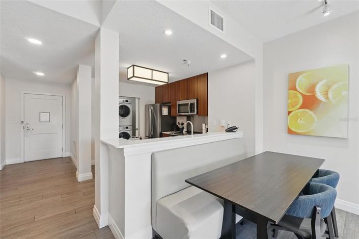 Image No.11-2 Bed Property for sale