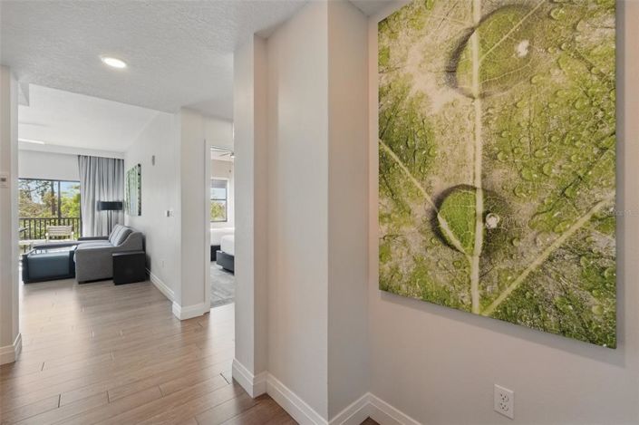 Image No.2-2 Bed Property for sale