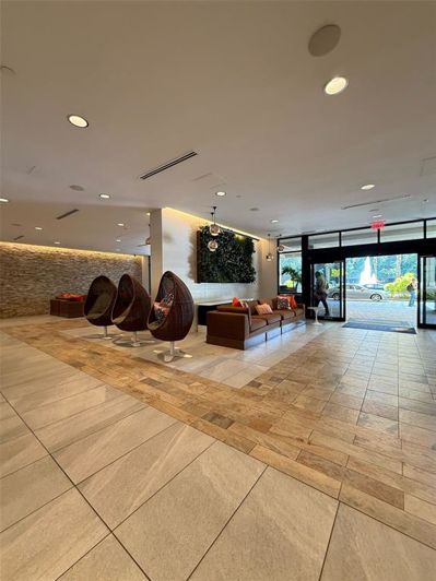 Image No.37-2 Bed Property for sale