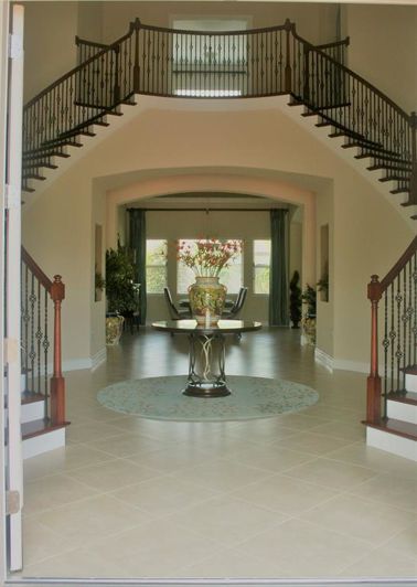 Image No.2-5 Bed Property for sale