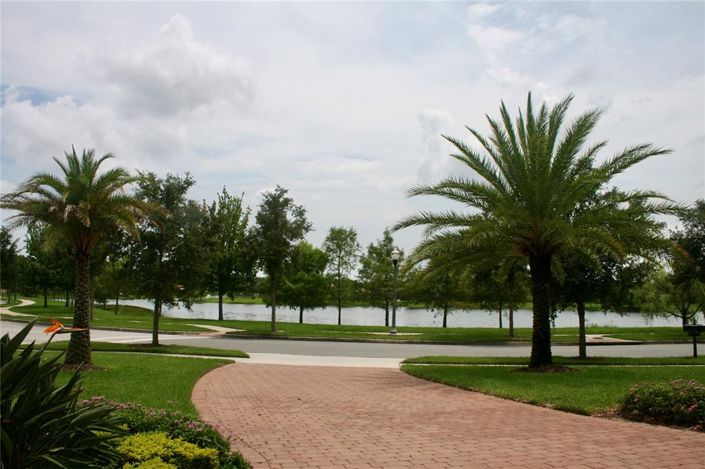 Image No.20-5 Bed Property for sale