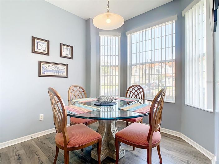 Image No.3-3 Bed Townhouse for sale