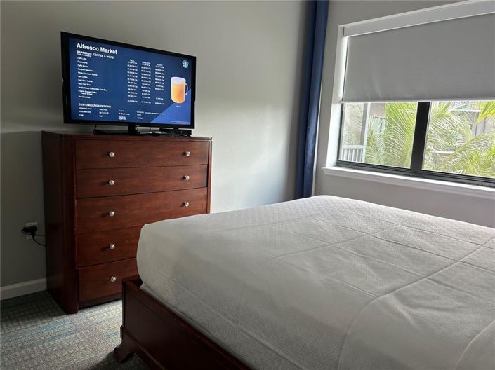 Image No.28-3 Bed Property for sale