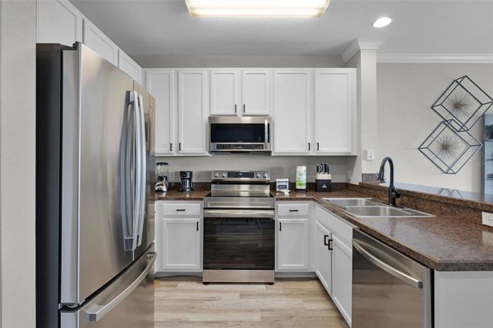 Image No.6-2 Bed Property for sale