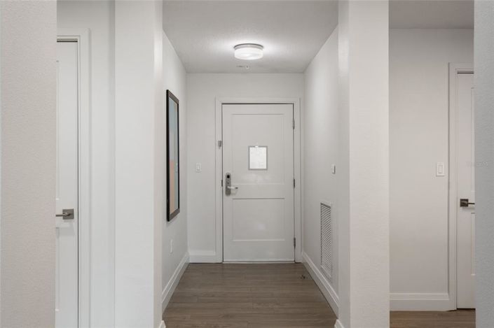 Image No.11-2 Bed Property for sale