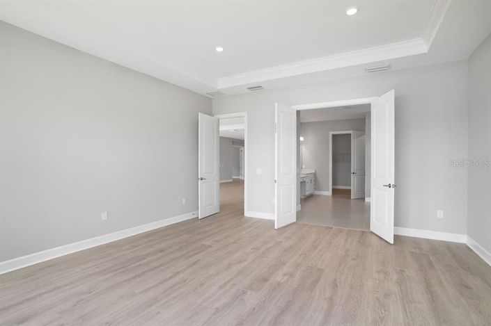 Image No.22-3 Bed Property for sale