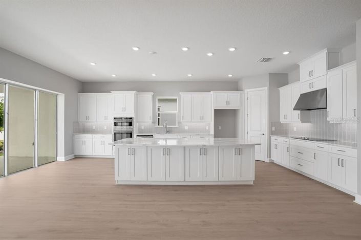 Image No.5-3 Bed Property for sale