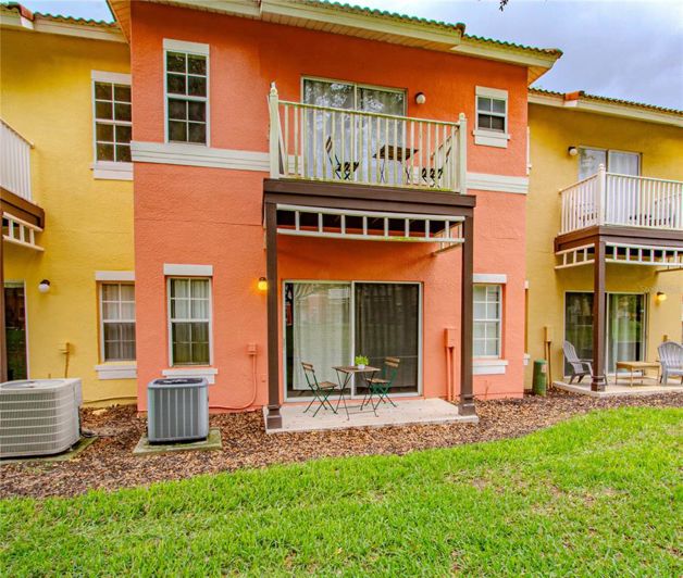 Image No.18-3 Bed Townhouse for sale