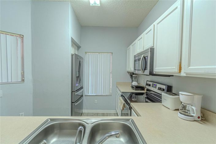 Image No.4-3 Bed Townhouse for sale