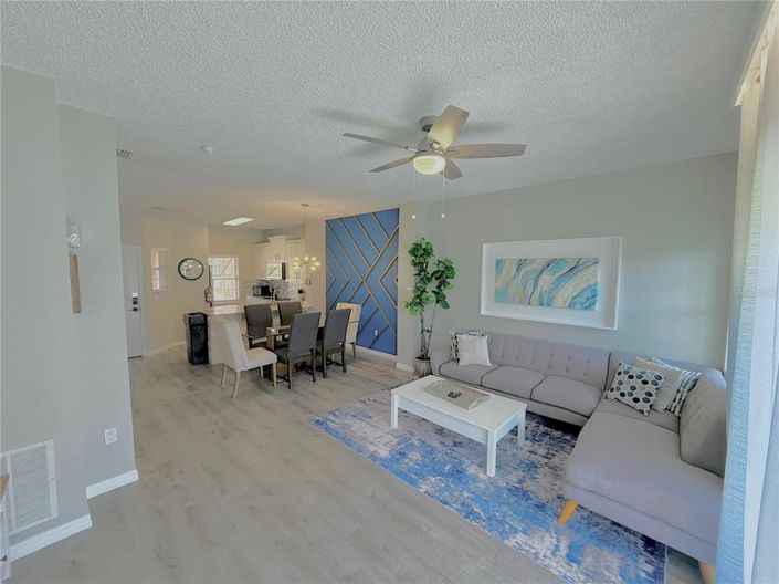 Image No.22-3 Bed Townhouse for sale