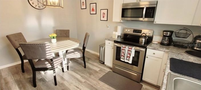 Image No.7-3 Bed Townhouse for sale