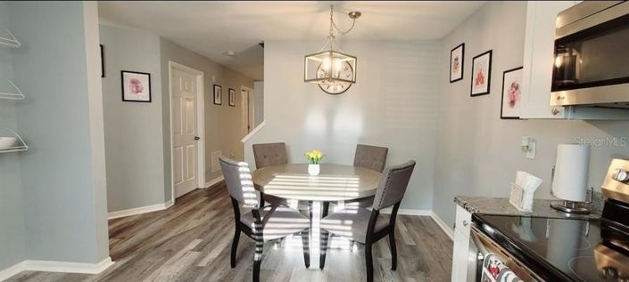 Image No.9-3 Bed Townhouse for sale