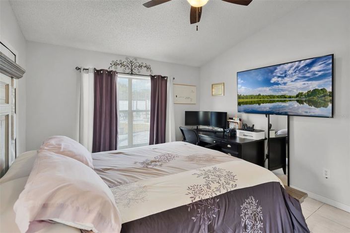 Image No.22-3 Bed Property for sale