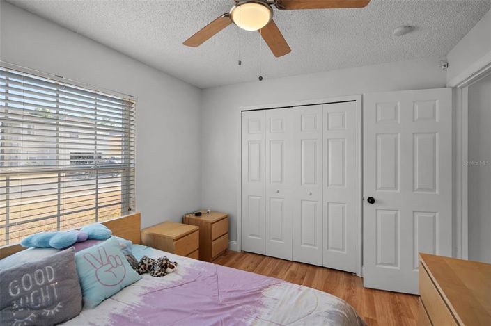 Image No.26-3 Bed Property for sale