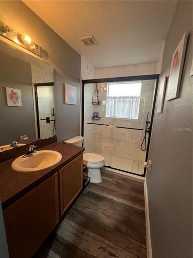 Image No.18-4 Bed Property for sale