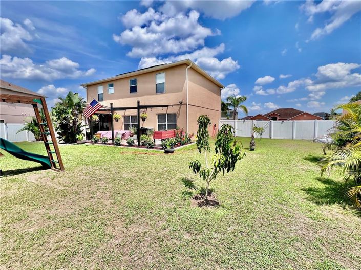 Image No.26-4 Bed Property for sale