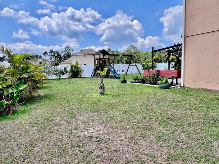 Image No.27-4 Bed Property for sale