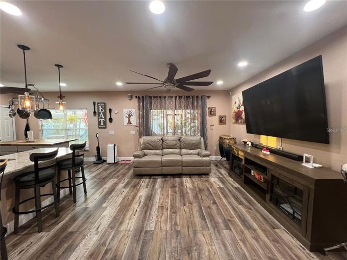 Image No.7-4 Bed Property for sale