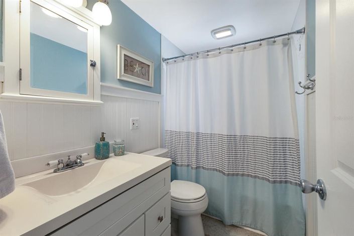 Image No.20-3 Bed Property for sale