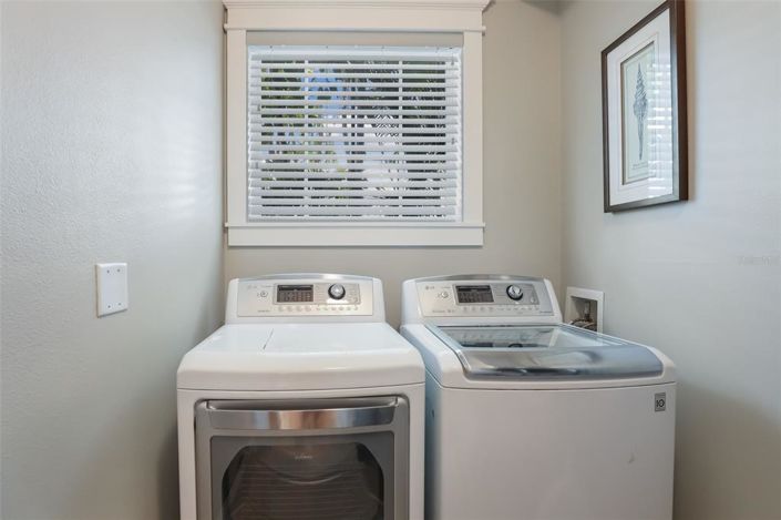 Image No.11-5 Bed Property for sale