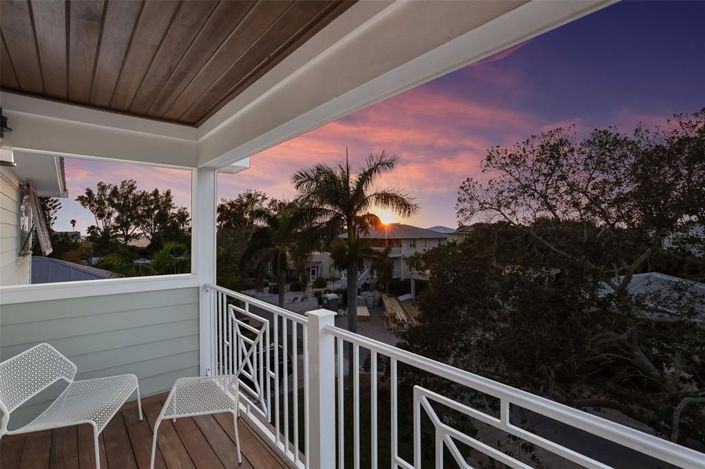 Image No.27-5 Bed Property for sale