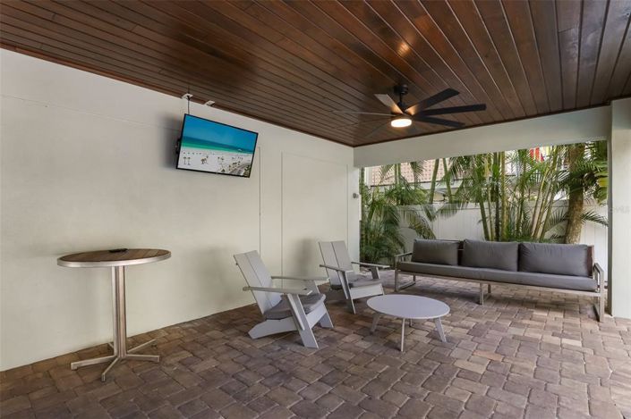 Image No.46-5 Bed Property for sale