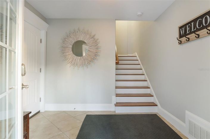 Image No.5-5 Bed Property for sale