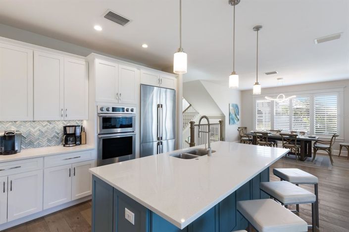 Image No.15-4 Bed Property for sale