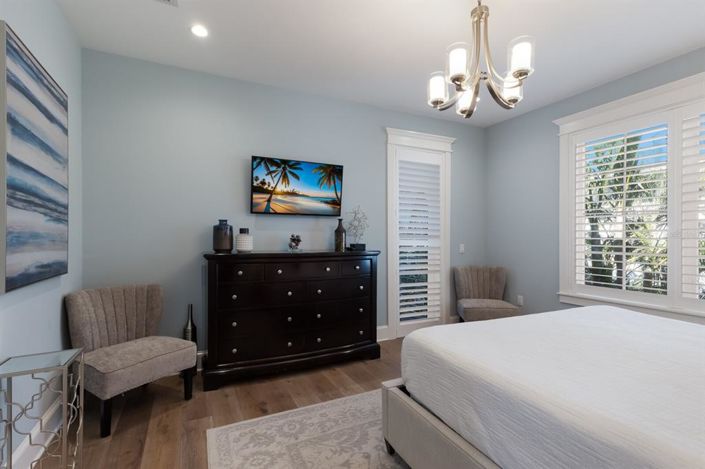 Image No.26-4 Bed Property for sale