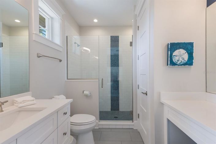 Image No.32-4 Bed Property for sale